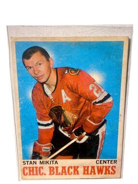 Stan Mikita Chicago Black Hawks Vintage O-Pee-Chee Hockey Card 1970 NHL Stats
